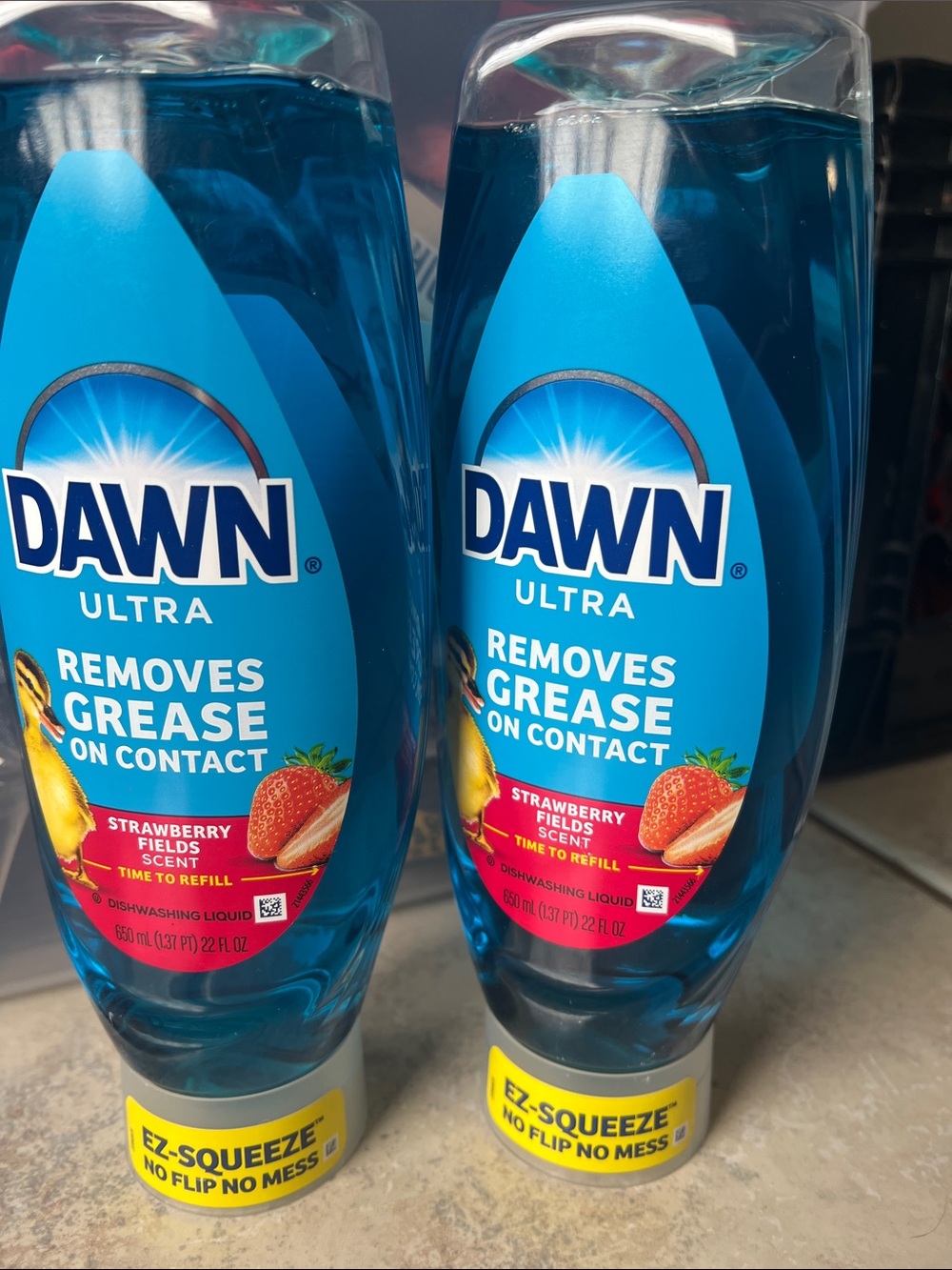 2x Dawn Ultra Dish Soap - Blue (Strawberry Fields Scent) 22 fl oz Bottle